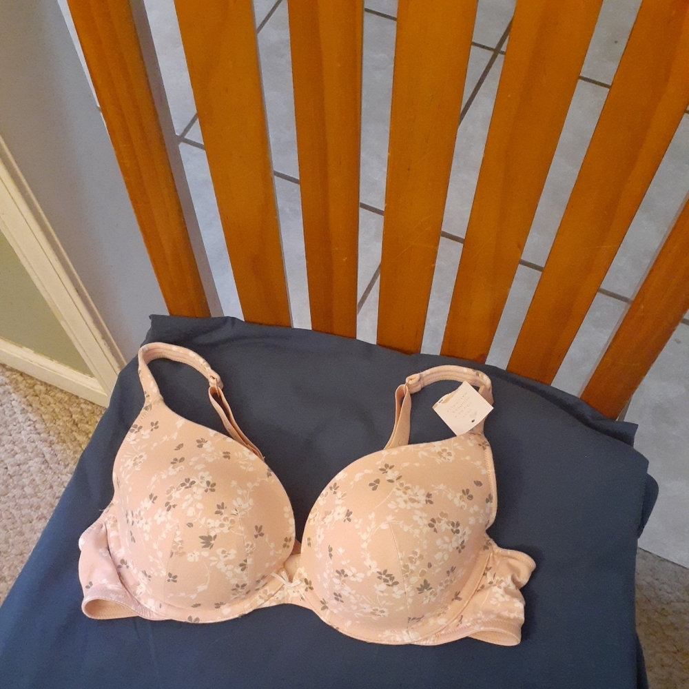 Cacique underwire t-shirt bra
